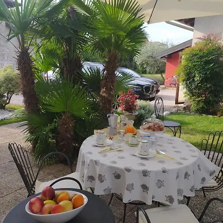 Frühstückspension D'orsaria And Wines
